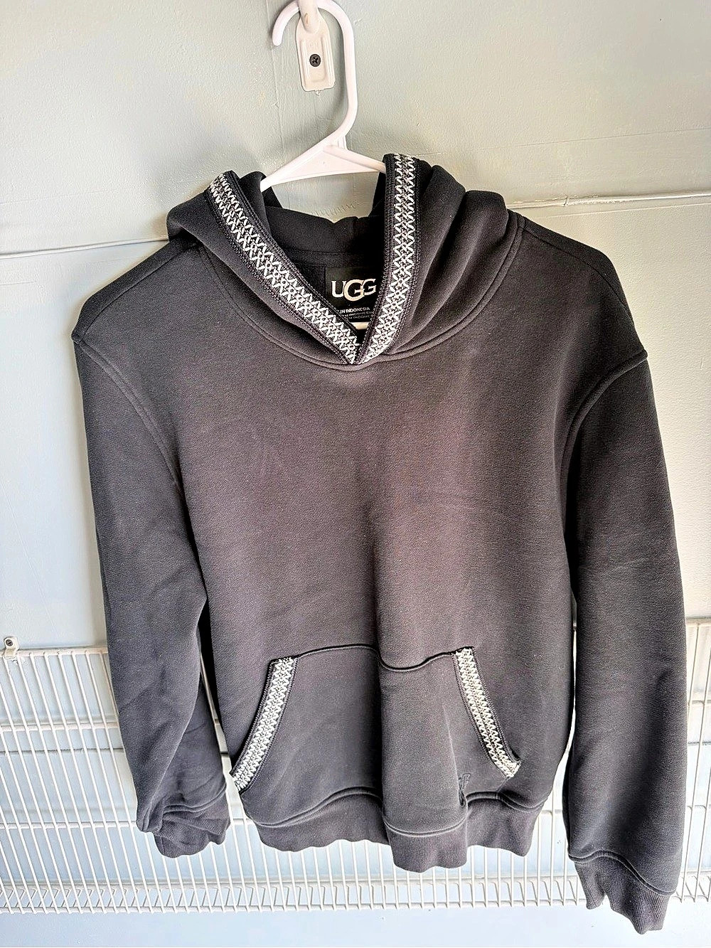 UGG Tasman Hoodie Black Pullover